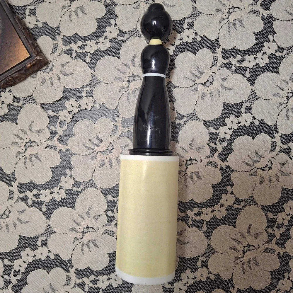 French Maid lint roller Boston Warehouse home decor collection‎ Kitsch Vibe